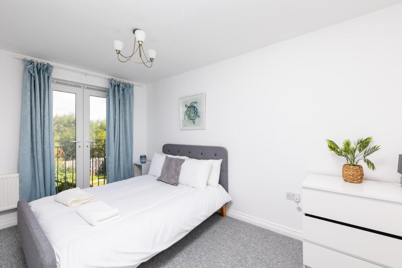 Villa Coastal Retreat In Carmarthenshire Llanelli Exterior foto